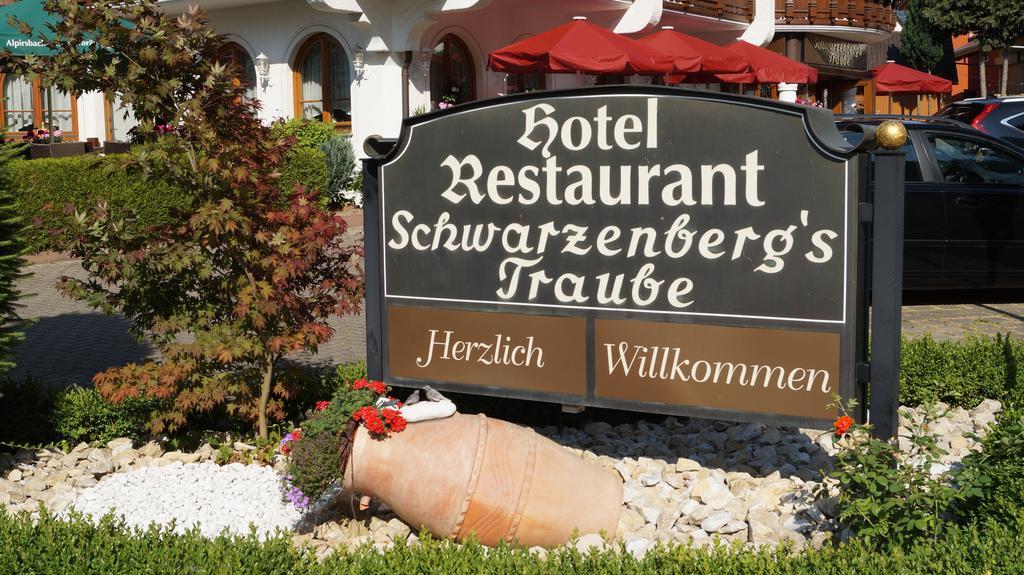 Hotel Schwarzenbergs Traube Glottertal Dış mekan fotoğraf