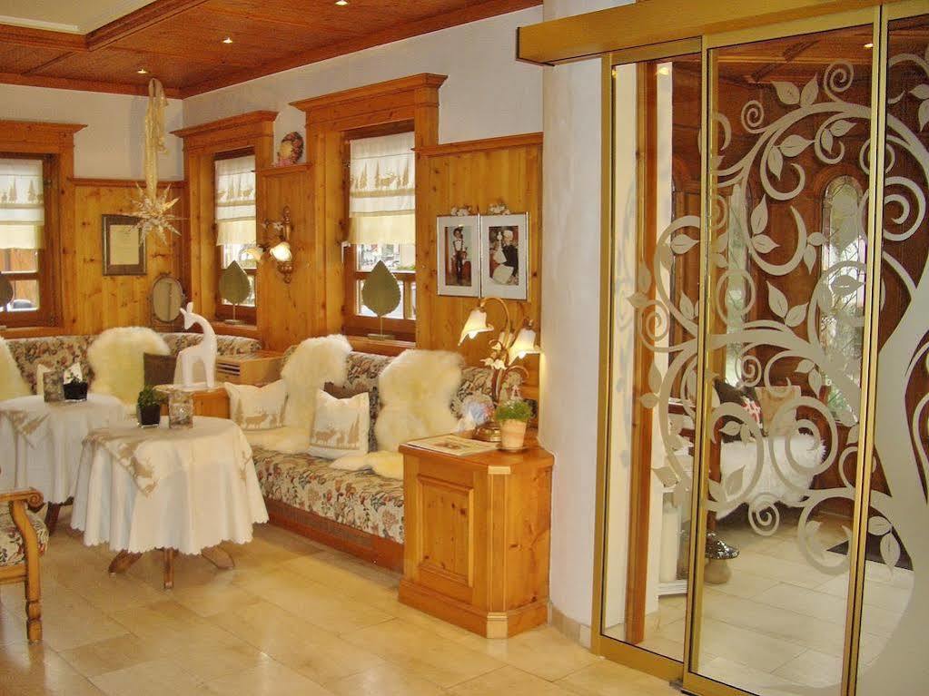 Hotel Schwarzenbergs Traube Glottertal Dış mekan fotoğraf